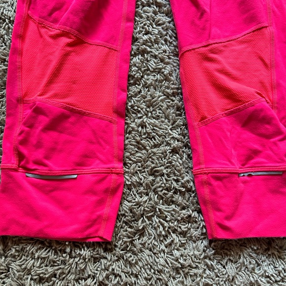 Athleta | Hot Coral Relay Tight Capris - Picture 8 of 9